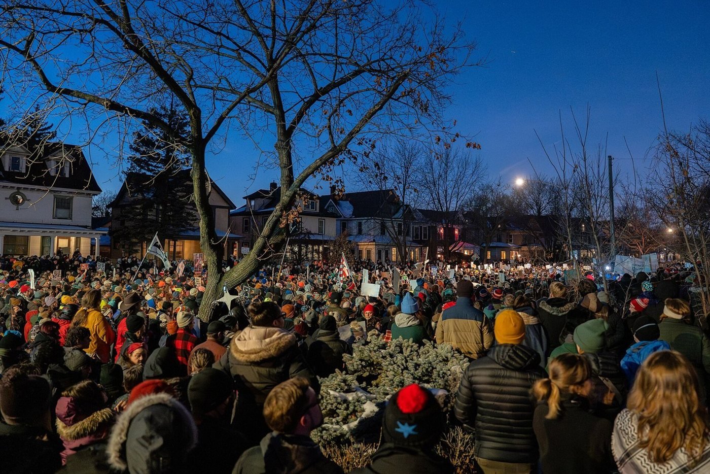 A vigil for Renee Good in South Minneapolis on the night of her killing, 7 January 2026.